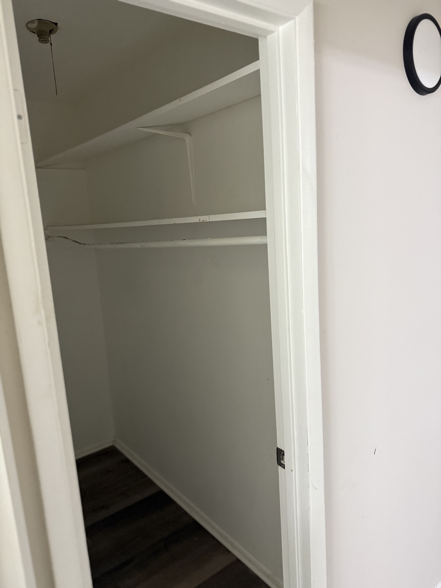 1 Bedroom at 305 N. Robinson Circle