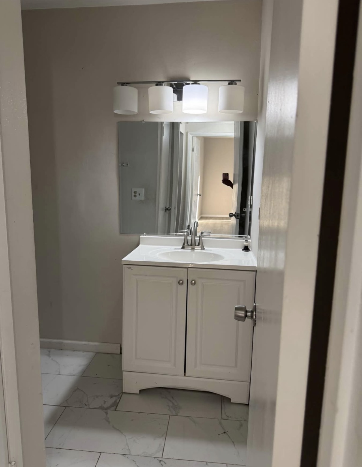 2 Bedroom at 305 N. Robinson Circle