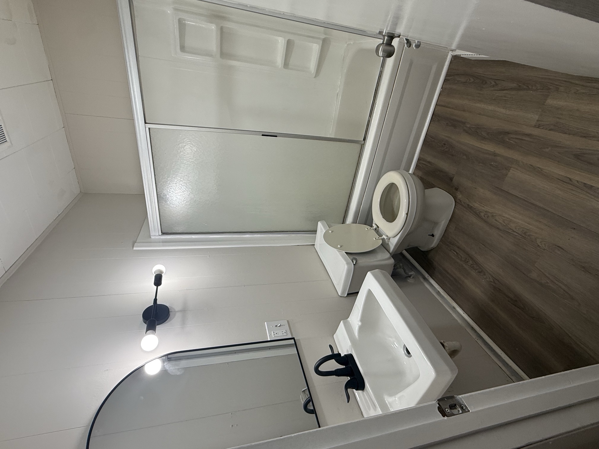1 Bedroom at 313 E. Mill St
