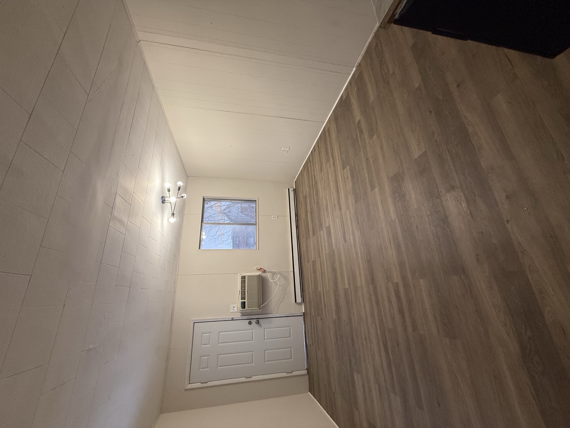 1 Bedroom at 313 E. Mill St