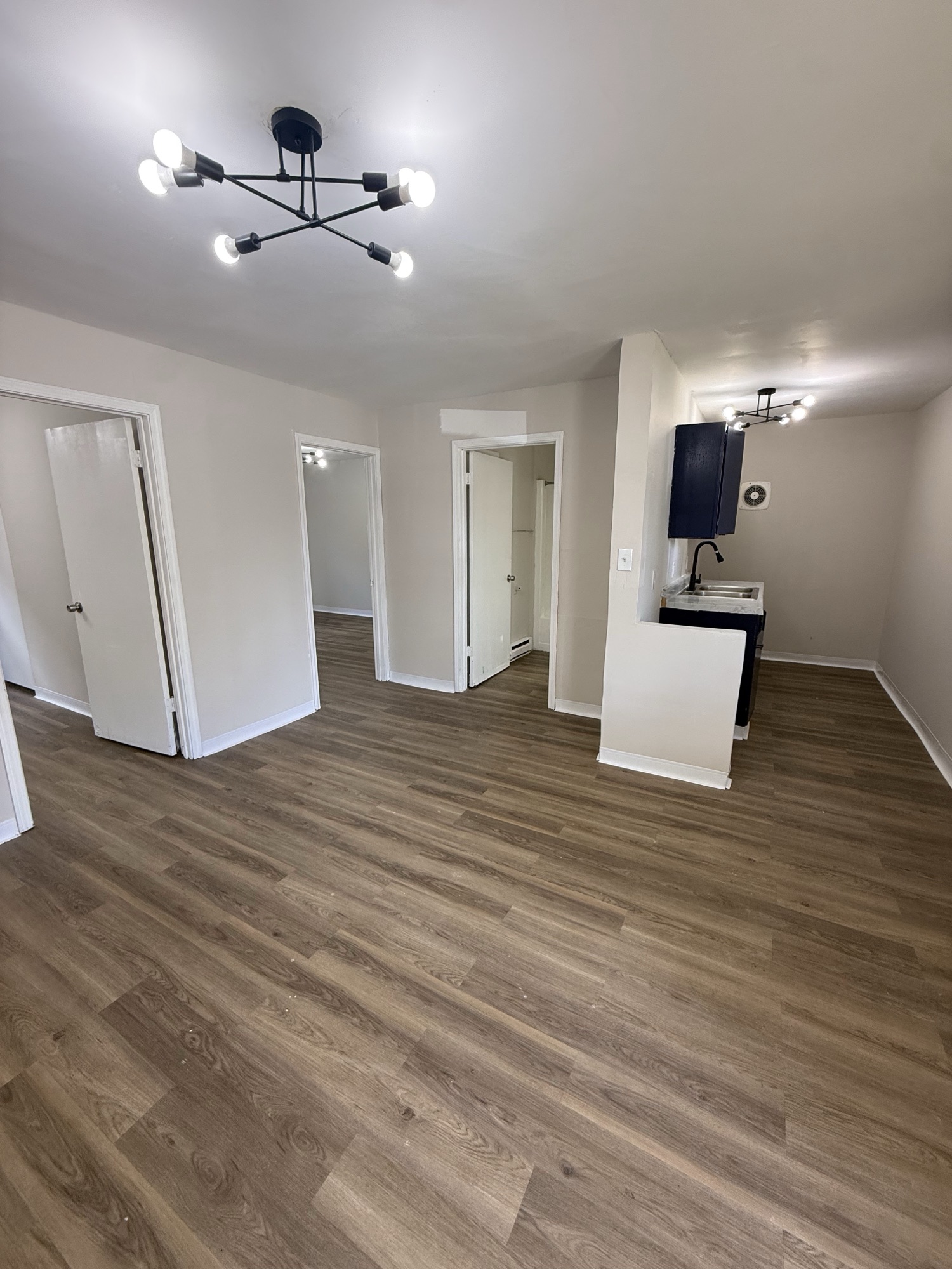 2 Bedroom at 516 S. Poplar St